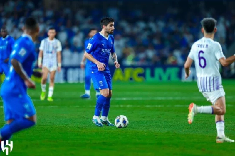 العين الإماراتي يصعد لنهائي دوري أبطال آسيا متجاوزًا الهلال السعودي في مباراة شهدت قرارات تحكيمية مثيرة للجدل (صور)