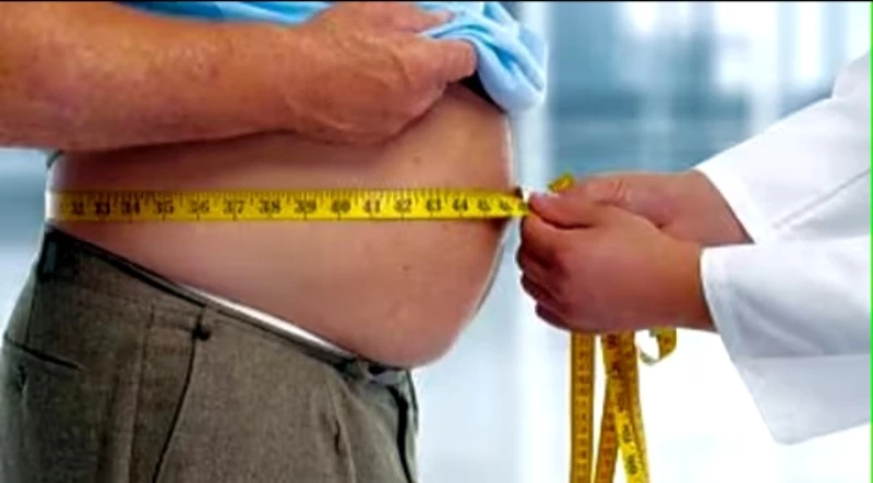 طبيب سعودي يكشف عن وصفة سحرية لتخليصك من الكرش المتدلدل وينزل وزنك إلى 14 كيلوغرام
